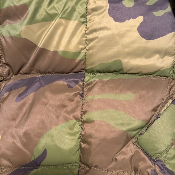 Canada Goose Mens Reversible Bomber Jacket - Only worn a few times Size Large - Picture 11 of 12